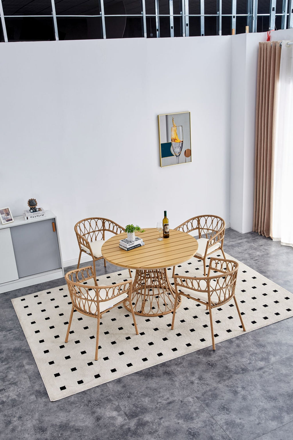 Outdoor dining set of 5 simple bamboo dinning table  PE ratten round table 110CM plastic wood top