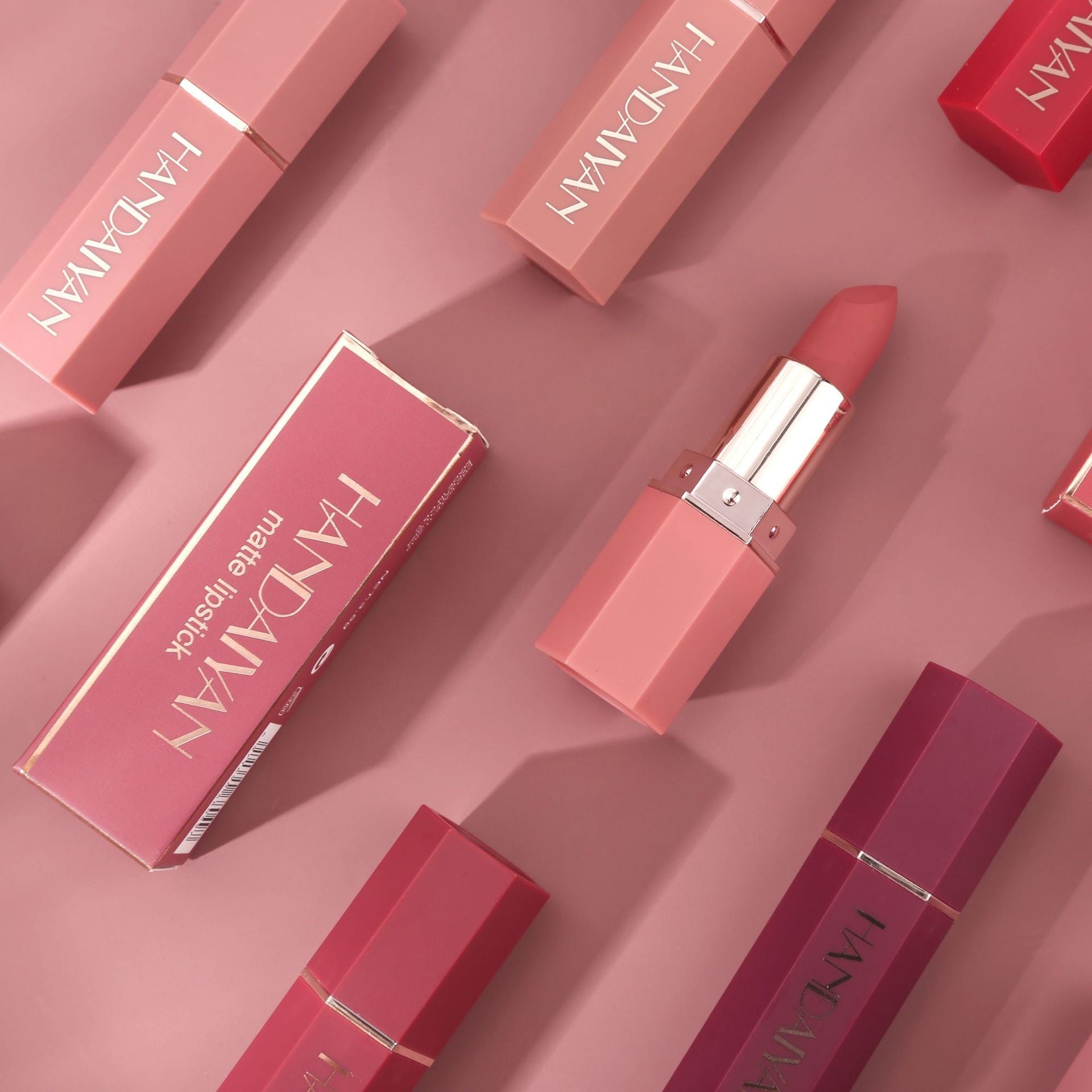 HANDAIYAN Matte Long Lasting Lipstick Lipstick Long Lasting Makeup Multi Color Lipsticks Look Good And Show Temperament