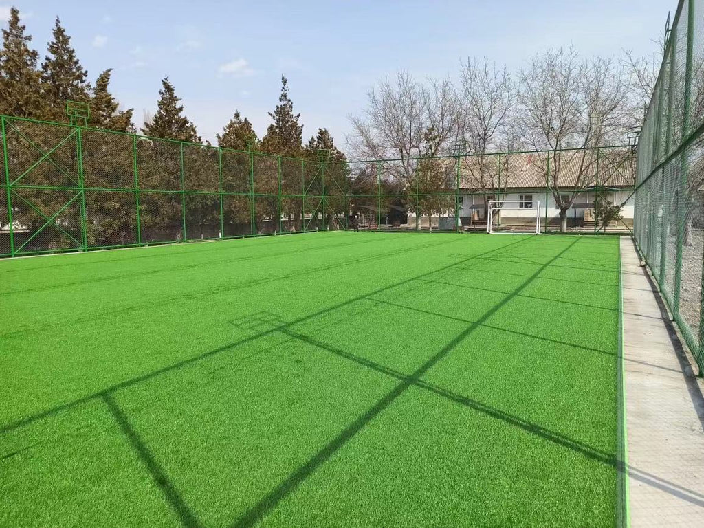 5FTX8FT outdoor artificial grass running blanket, thick and realistic fake grass roll with a pile height of 1.38 inches