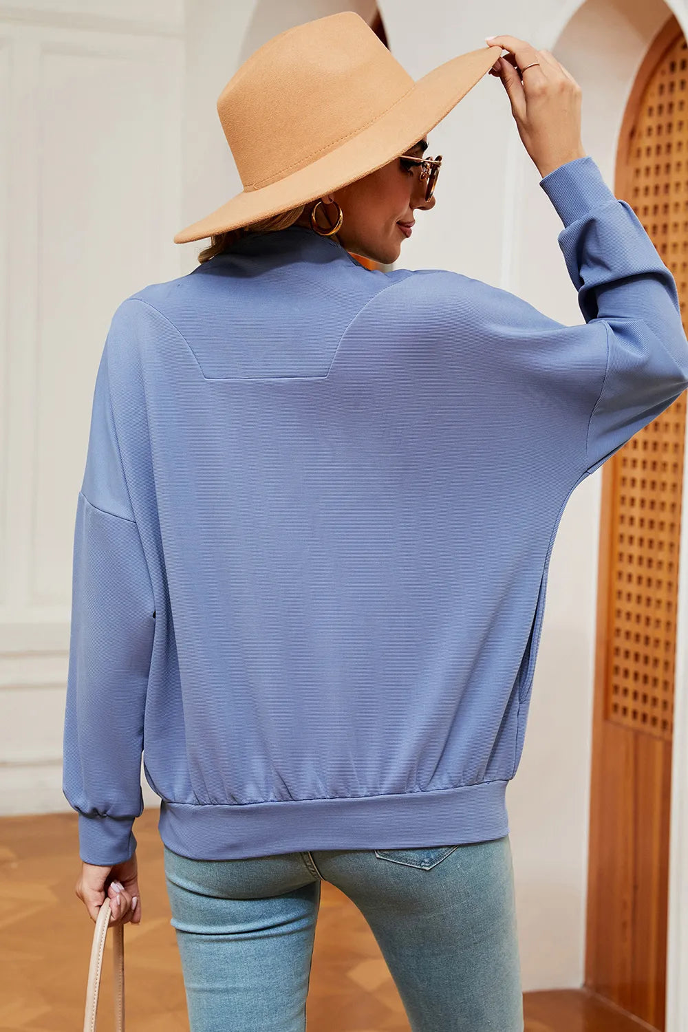 Autumn and winter new solid color zipper long sleeved loose pullover sweatshirt jacket for women